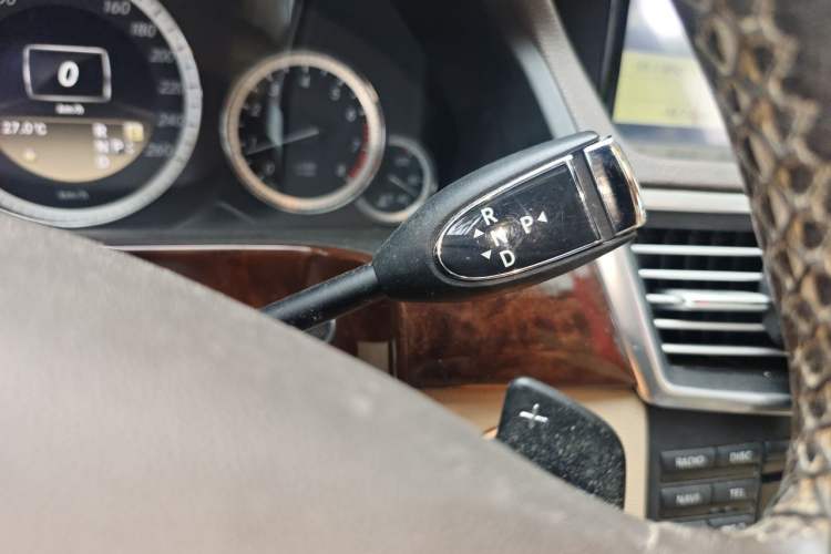 Used Mercedes-Benz E-Class 2012 E 200 L CGI Elegant Model Gear Lever