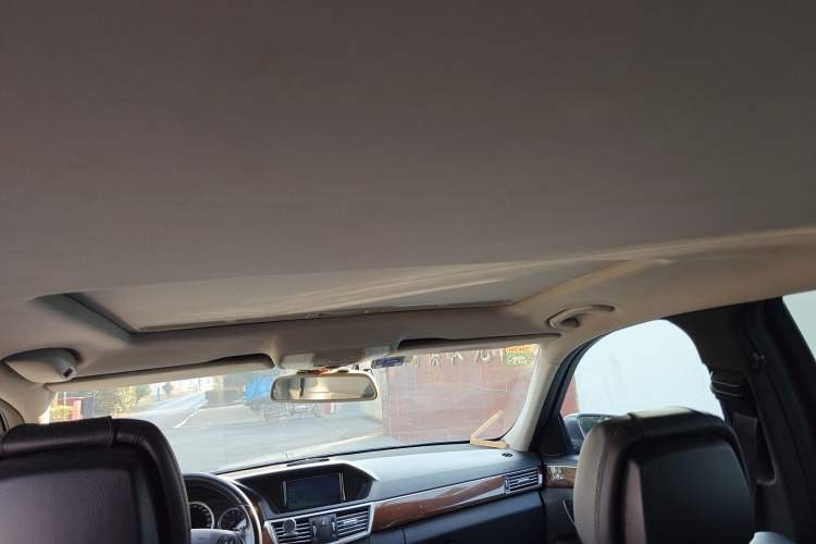 Used Mercedes-Benz E-Class 2012 E 260 L CGI Fashion Model Headliner