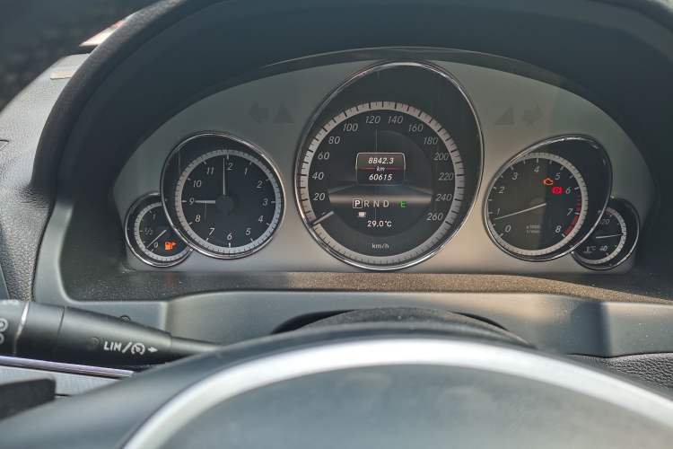 Used Mercedes-Benz E-Class 2012 E 200 CGI Coupe Instrument Cluster