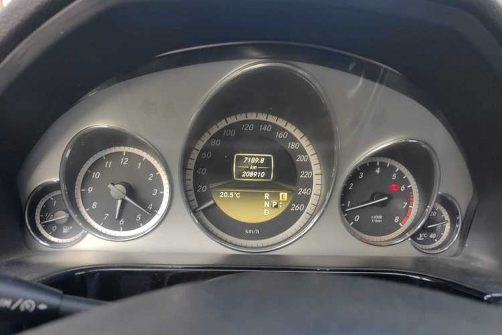 Used Mercedes-Benz E-Class 2012 E 260 L CGI Fashion Model Instrument Cluster