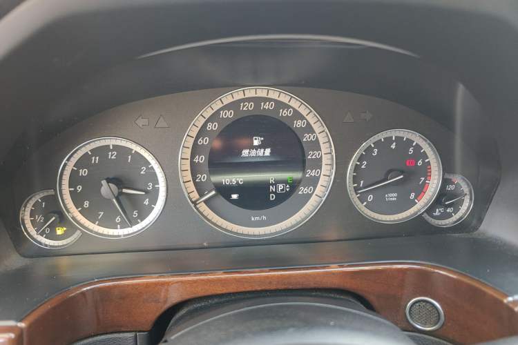 Used Mercedes-Benz E-Class 2012 E 260 L CGI Fashion Model Instrument Cluster