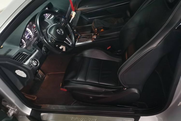Used Mercedes-Benz E-Class 2012 E 200 CGI Coupe Left Front Seat
