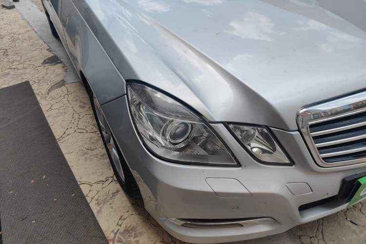 Used Mercedes-Benz E-Class 2012 E 300 L Fashion Model Right Front Headlight