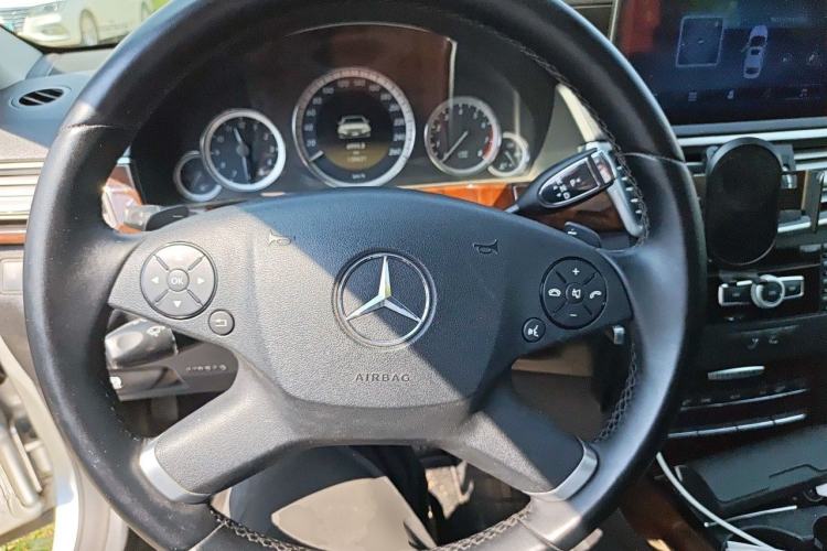 Used Mercedes-Benz E-Class 2012 E 300 L Elegant Model Steering Wheel