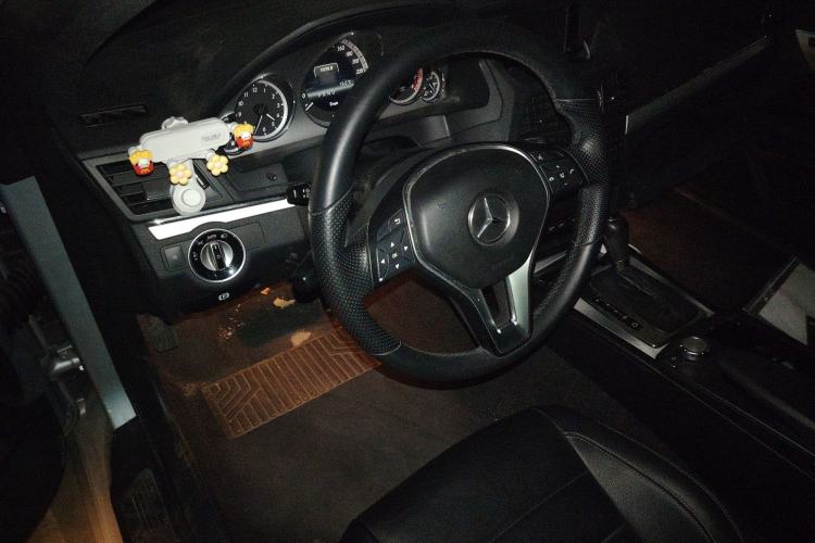 Used Mercedes-Benz E-Class 2012 E 200 CGI Coupe Steering Wheel