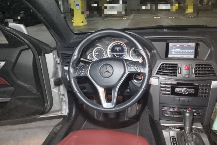 Used Mercedes-Benz E-Class 2012 E 200 CGI Coupe Steering Wheel