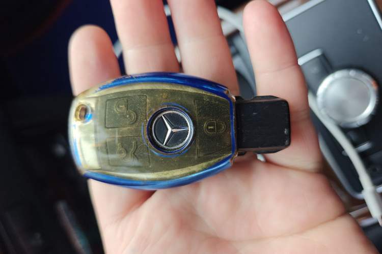 Used Mercedes-Benz E-Class 2012 E 260 L CGI Fashion Model Vehicle Key