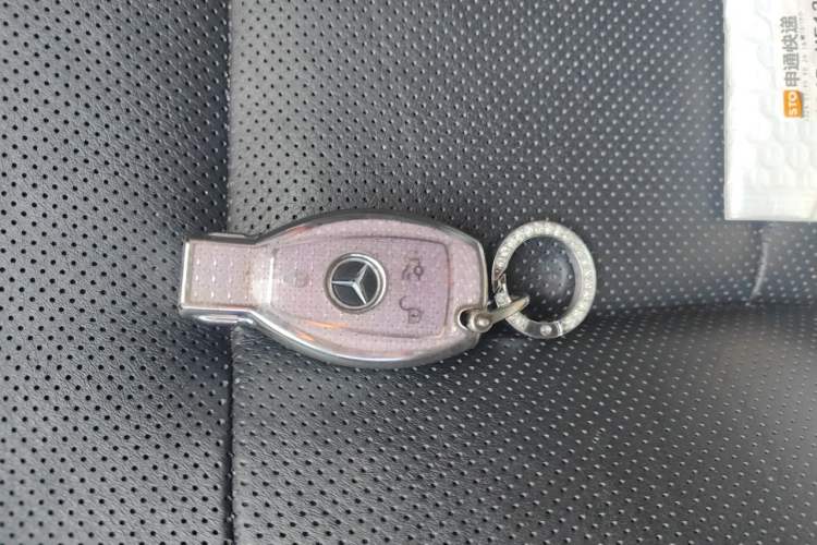 Used Mercedes-Benz E-Class 2012 E 300 L Fashion Model Vehicle Key