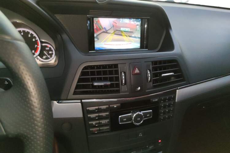 Used Mercedes-Benz E-Class 2012 E 200 CGI Coupe Audio And AC Panel