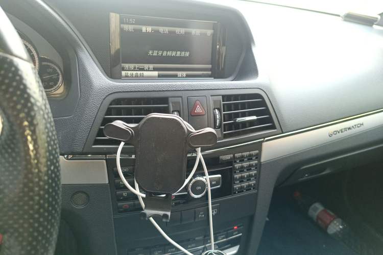 Used Mercedes-Benz E-Class 2012 E 260 CGI Coupe Audio And AC Panel