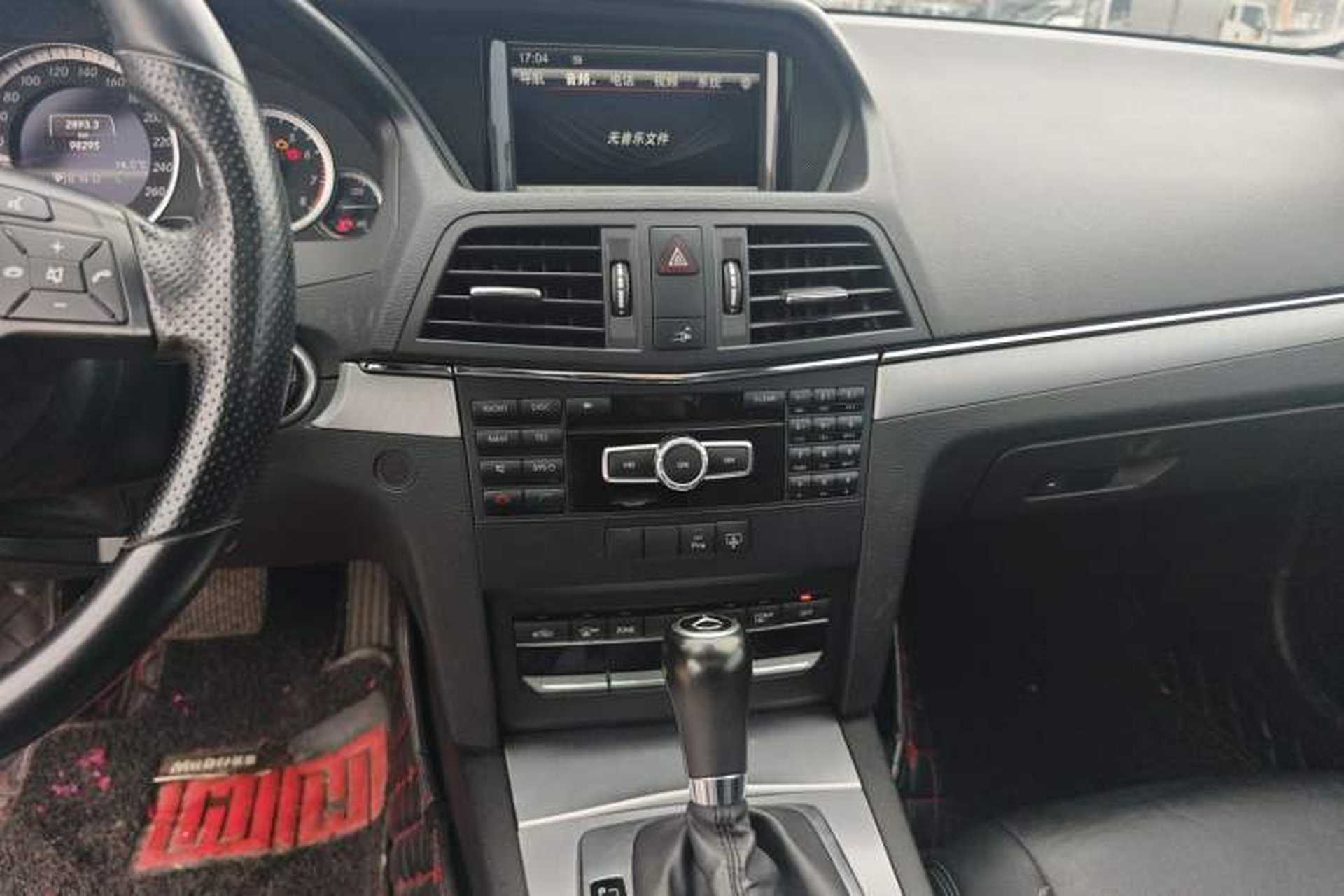 Used Mercedes-Benz E-Class 2012 E 260 CGI Coupe Audio And AC Panel