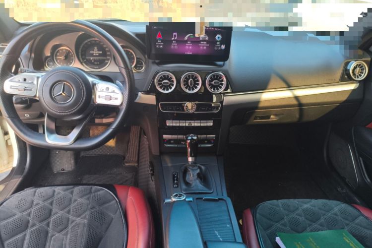 Used Mercedes-Benz E-Class 2012 E 200 CGI Coupe Center Console
