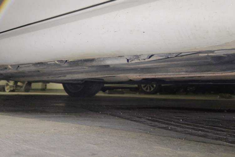 Used Mercedes-Benz E-Class 2012 E 200 CGI Coupe Chassis Front Right