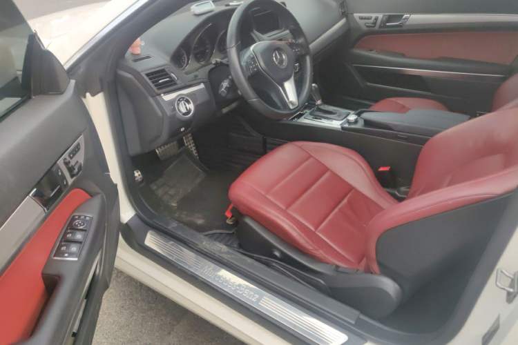 Used Mercedes-Benz E-Class 2012 E 200 CGI Coupe Driver Seat