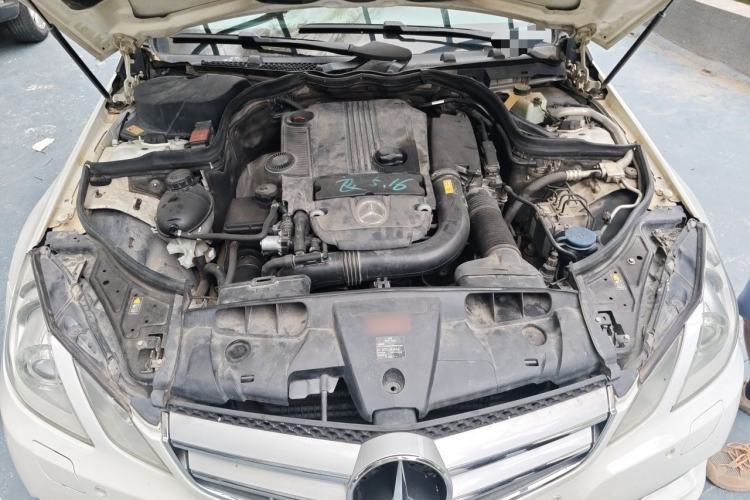 Used Mercedes-Benz E-Class 2012 E 200 CGI Coupe Engine Bay