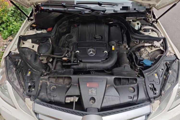 Used Mercedes-Benz E-Class 2012 E 200 CGI Coupe Engine Bay