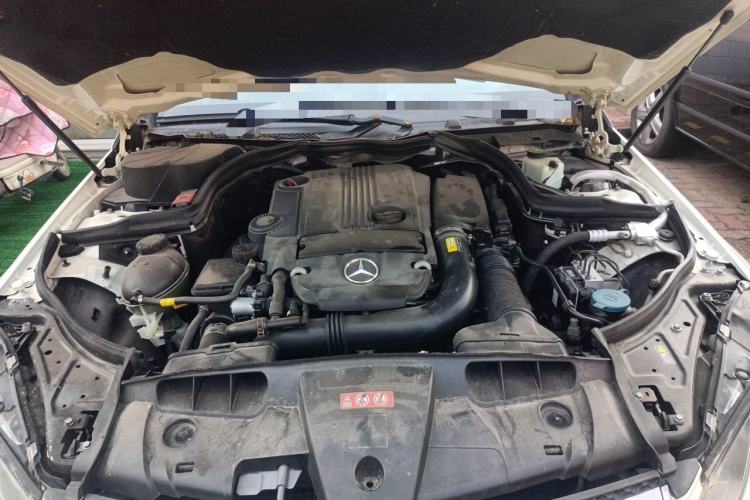 Used Mercedes-Benz E-Class 2012 E 260 CGI Coupe Engine Bay