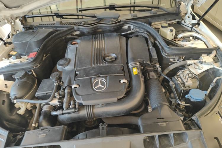 Used Mercedes-Benz E-Class 2012 E 200 CGI Coupe Engine Bay