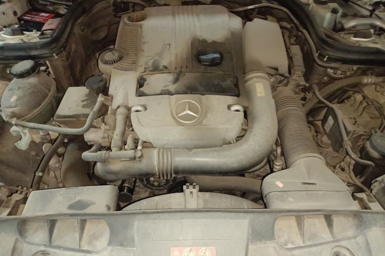 Used Mercedes-Benz E-Class 2012 E 200 CGI Coupe Engine Bay