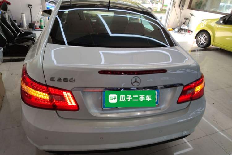 Used Mercedes-Benz E-Class 2012 E 200 CGI Coupe Exterior 4