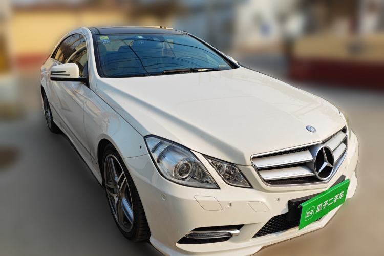 Used Mercedes-Benz E-Class 2012 E 260 CGI Coupe Front Right 45 Deg