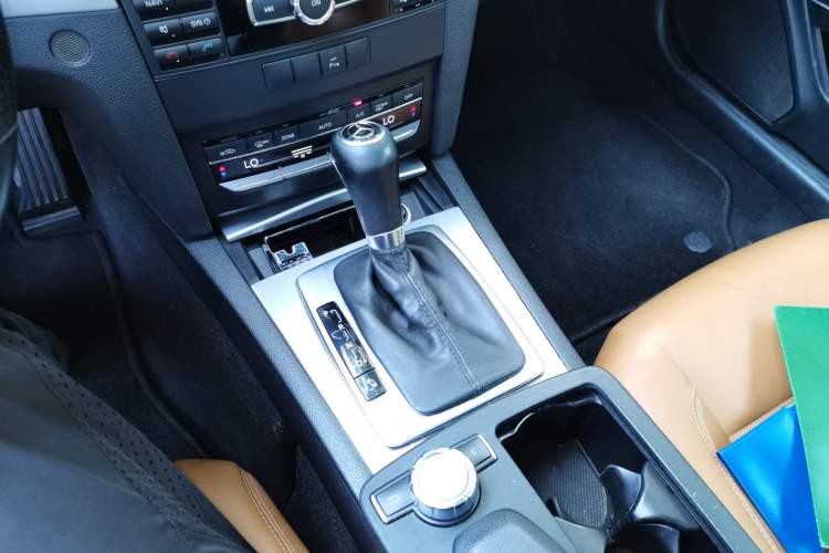 Used Mercedes-Benz E-Class 2012 E 200 CGI Coupe Gear Lever