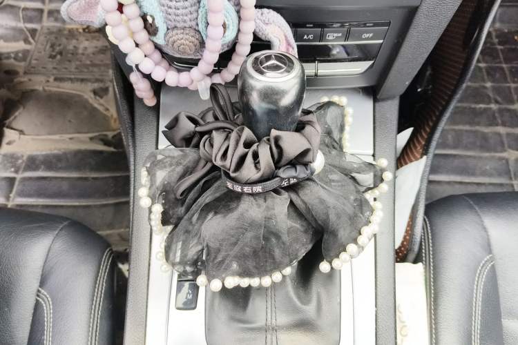 Used Mercedes-Benz E-Class 2012 E 260 CGI Convertible Gear Lever