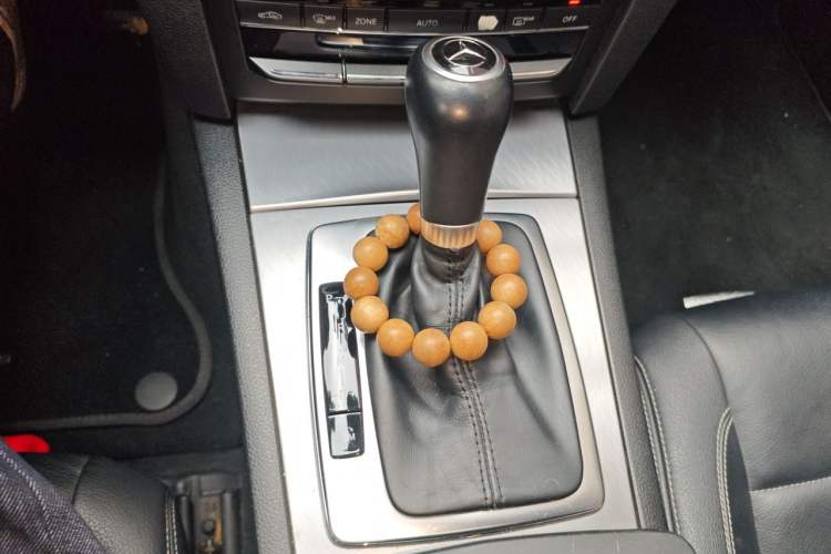 Used Mercedes-Benz E-Class 2012 E 200 CGI Coupe Gear Lever