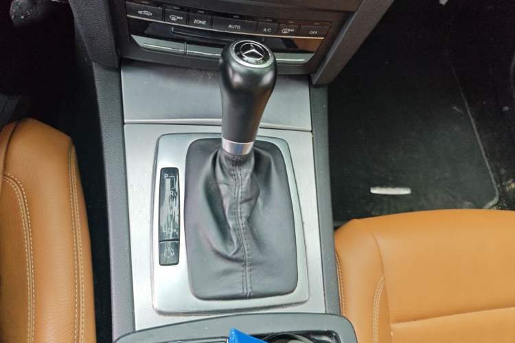 Used Mercedes-Benz E-Class 2012 E 260 CGI Coupe Gear Lever