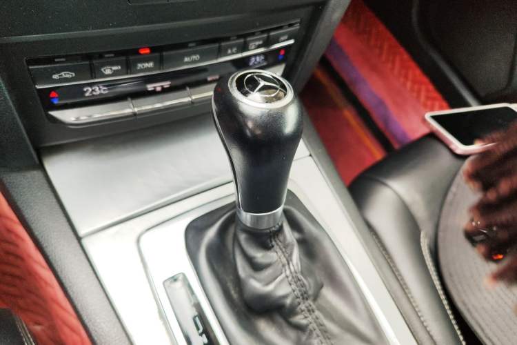 Used Mercedes-Benz E-Class 2012 E 260 CGI Coupe Gear Lever
