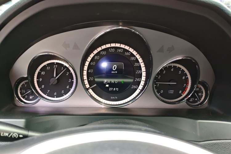 Used Mercedes-Benz E-Class 2012 E 200 CGI Coupe Instrument Cluster