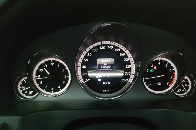 Used Mercedes-Benz E-Class 2012 E 200 CGI Coupe Instrument Cluster