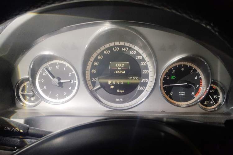 Used Mercedes-Benz E-Class 2012 E 200 CGI Coupe Instrument Cluster