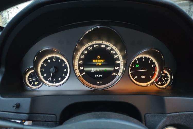 Used Mercedes-Benz E-Class 2012 E 200 CGI Coupe Instrument Cluster