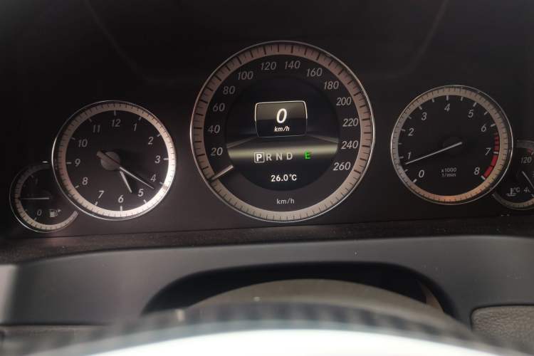 Used Mercedes-Benz E-Class 2012 E 200 CGI Coupe Instrument Cluster