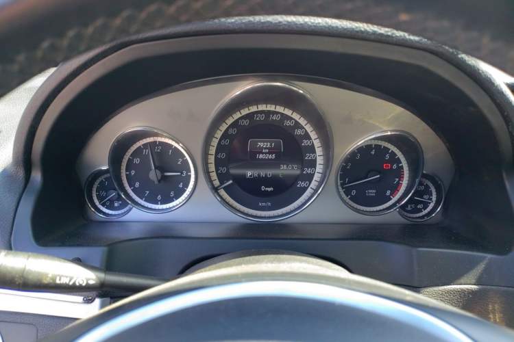 Used Mercedes-Benz E-Class 2012 E 200 CGI Coupe Instrument Cluster