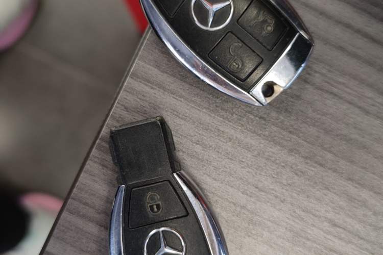 Used Mercedes-Benz E-Class 2012 E 200 CGI Coupe Interior 1