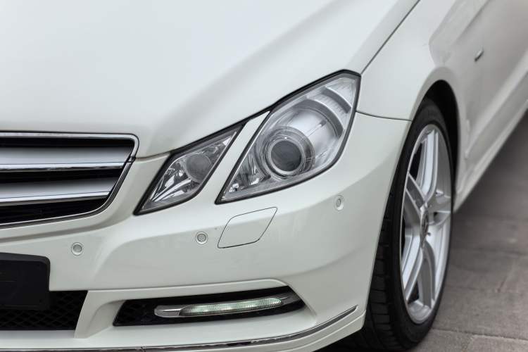 Used Mercedes-Benz E-Class 2012 E 260 CGI Coupe Left Front Headlight