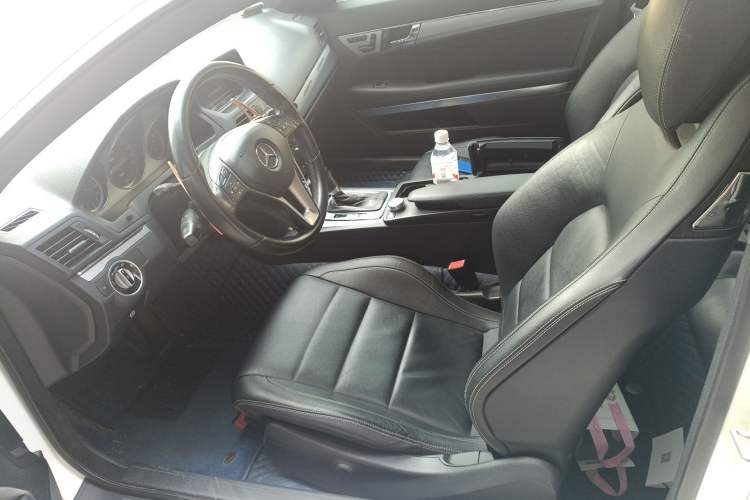 Used Mercedes-Benz E-Class 2012 E 260 CGI Coupe Left Front Seat