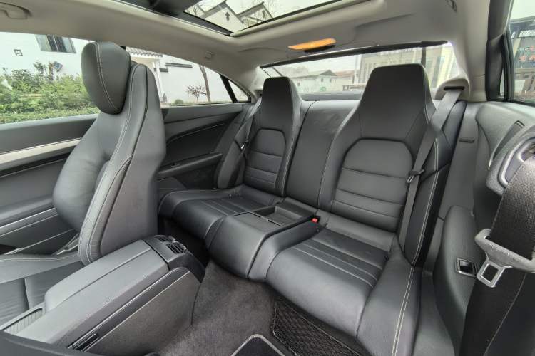 Used Mercedes-Benz E-Class 2012 E 260 CGI Coupe Left Rear Seat