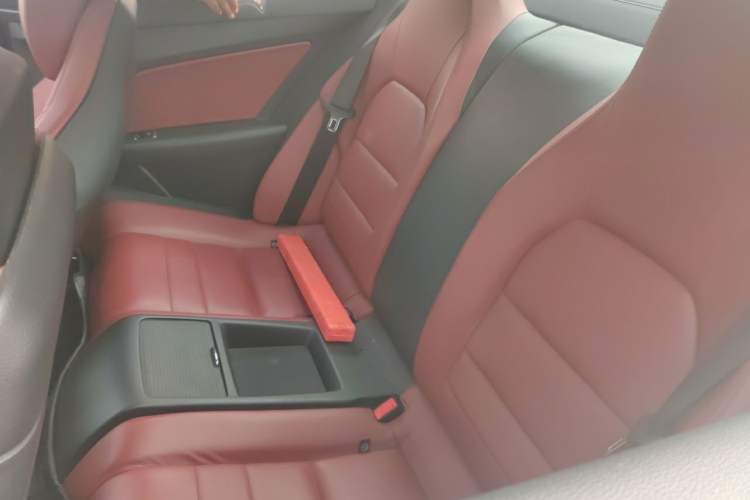 Used Mercedes-Benz E-Class 2012 E 200 CGI Coupe Left Rear Seat