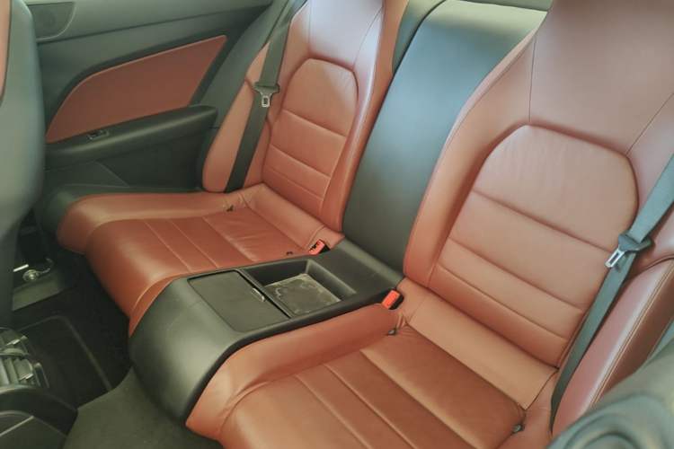 Used Mercedes-Benz E-Class 2012 E 200 CGI Coupe Left Rear Seat