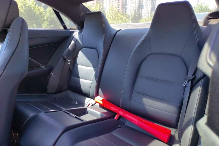 Used Mercedes-Benz E-Class 2012 E 200 CGI Coupe Left Rear Seat
