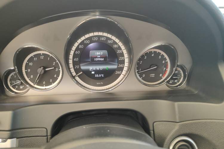 Used Mercedes-Benz E-Class 2012 E 200 CGI Coupe Odometer Close Up