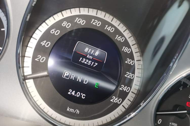 Used Mercedes-Benz E-Class 2012 E 260 CGI Coupe Odometer Close Up