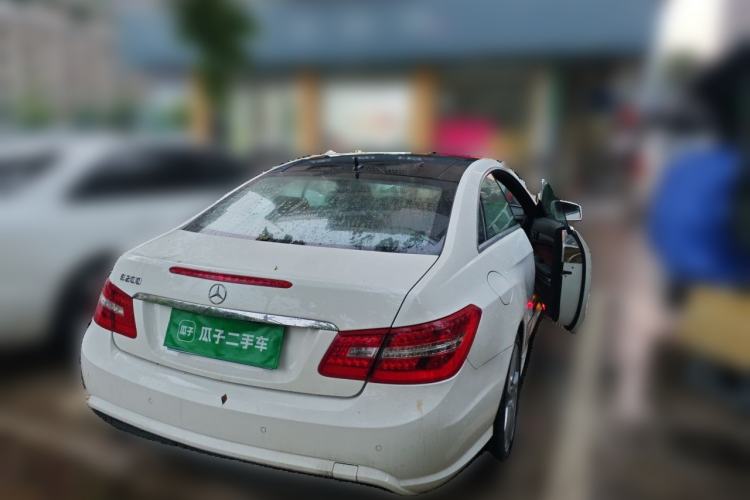 Used Mercedes-Benz E-Class 2012 E 200 CGI Coupe Rear Right 45 Deg