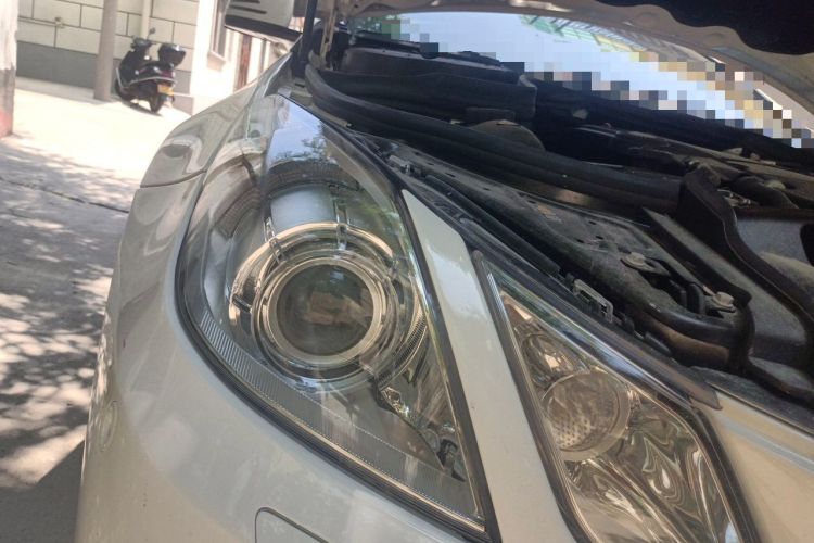 Used Mercedes-Benz E-Class 2012 E 260 CGI Coupe Right Front Headlight