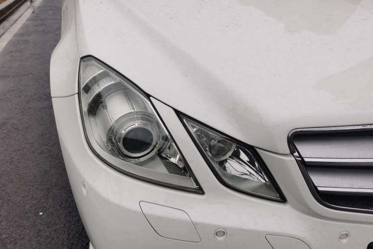 Used Mercedes-Benz E-Class 2012 E 200 CGI Coupe Right Front Headlight