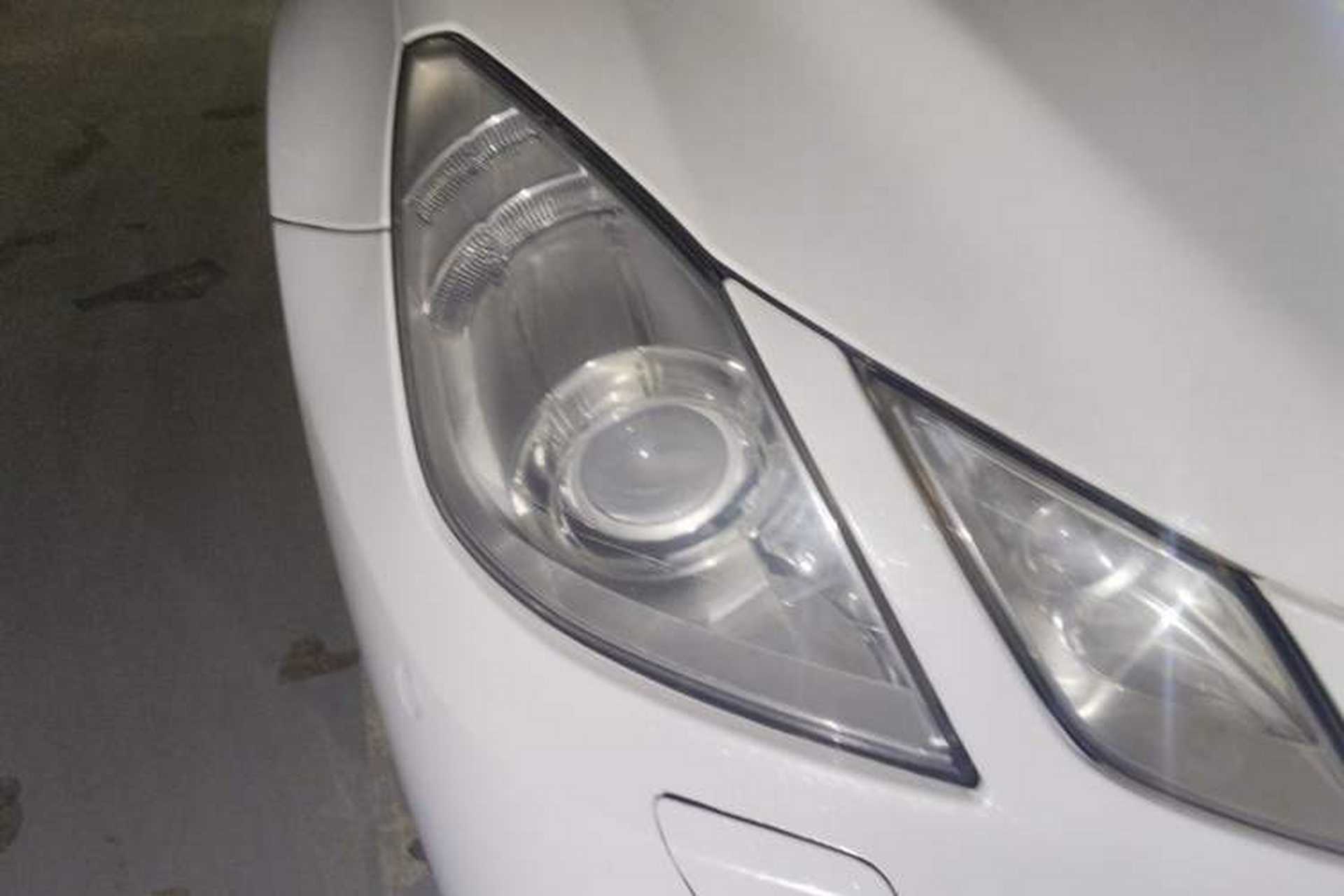 Used Mercedes-Benz E-Class 2012 E 200 CGI Coupe Right Front Headlight