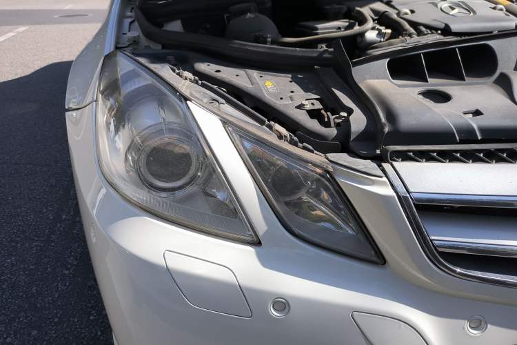 Used Mercedes-Benz E-Class 2012 E 260 CGI Convertible Right Front Headlight
